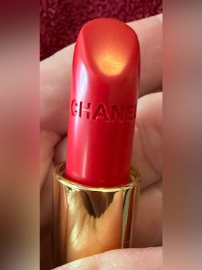 NEW! CHANEL LIPSTICK